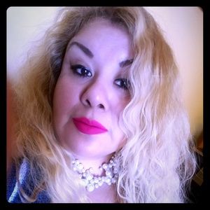 Meet your Posher, Rita